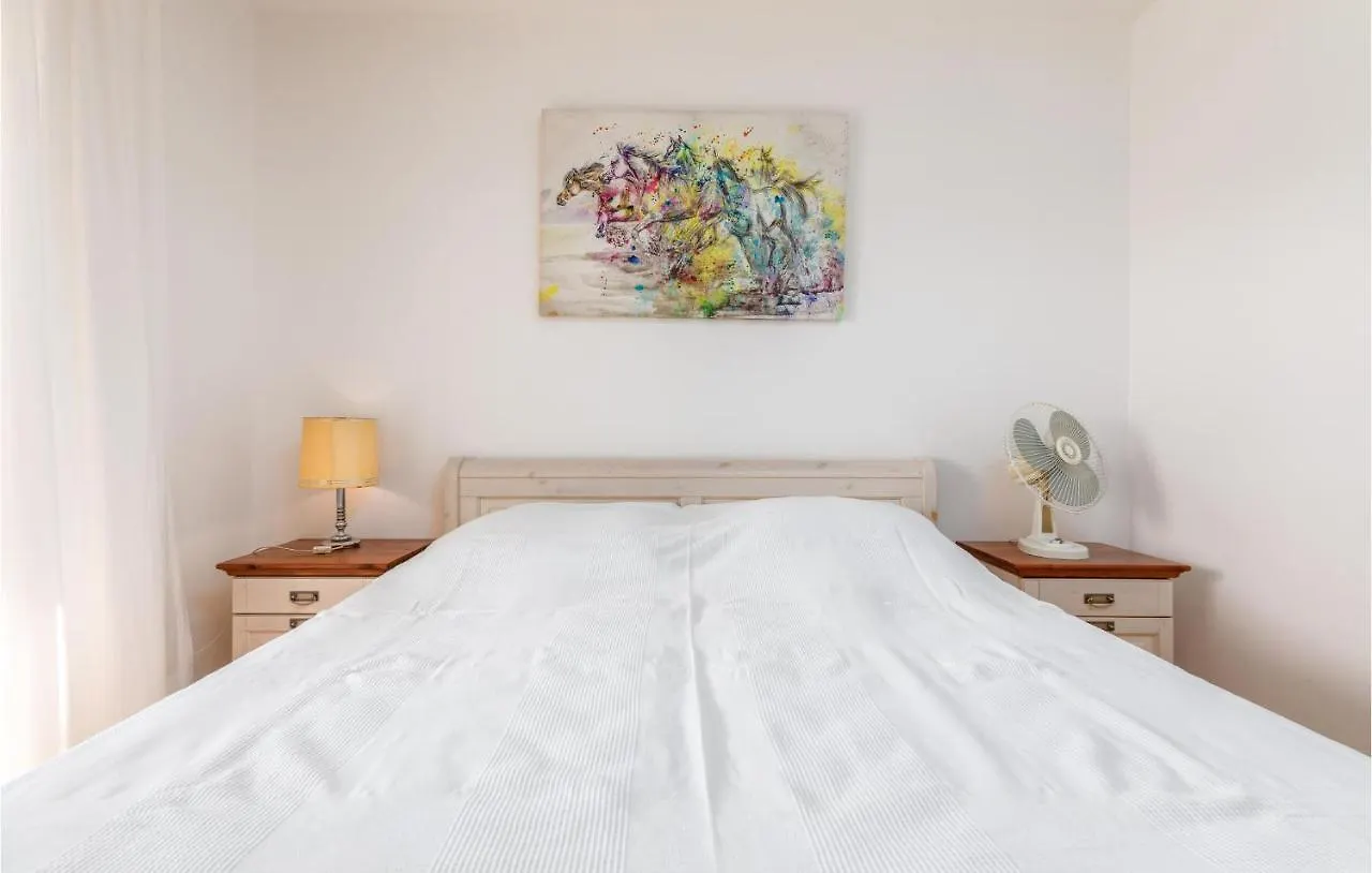 3 Bedroom Awesome Apartment In Pula