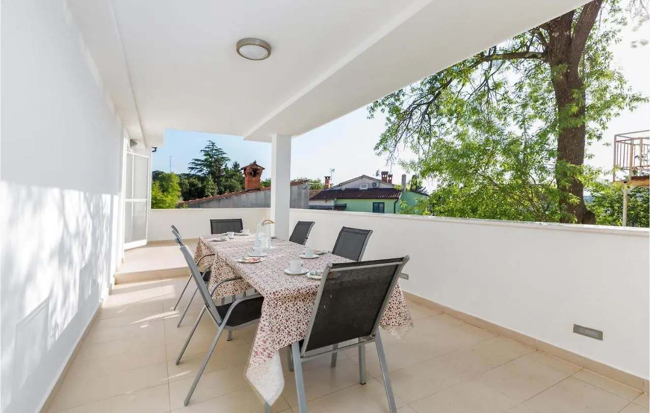 3 Bedroom Awesome Apartment In Pula