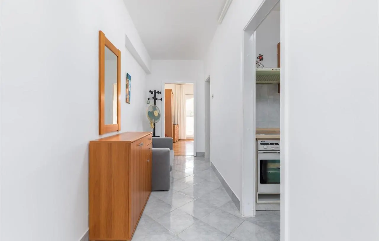 3 Bedroom Awesome Apartment In Pula