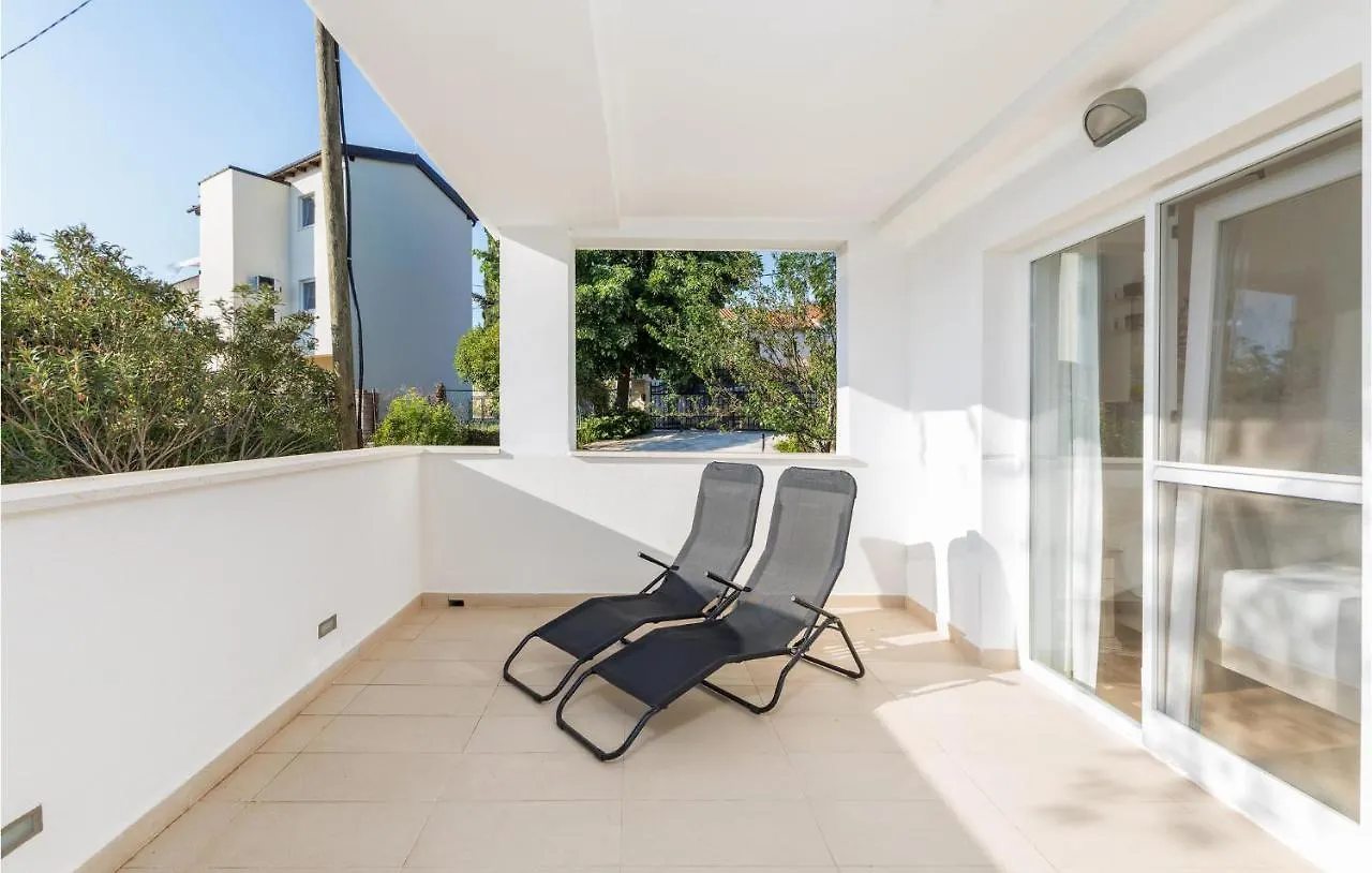 3 Bedroom Awesome Apartment In Pula